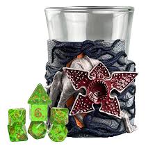 STRANGER THINGS MINI DICE CUPS